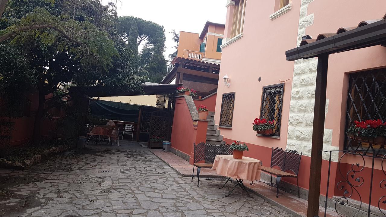 Hotel Il Castelletto Rom Exteriör bild
