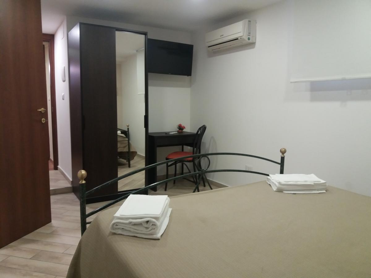 Hotel Il Castelletto Rom Exteriör bild