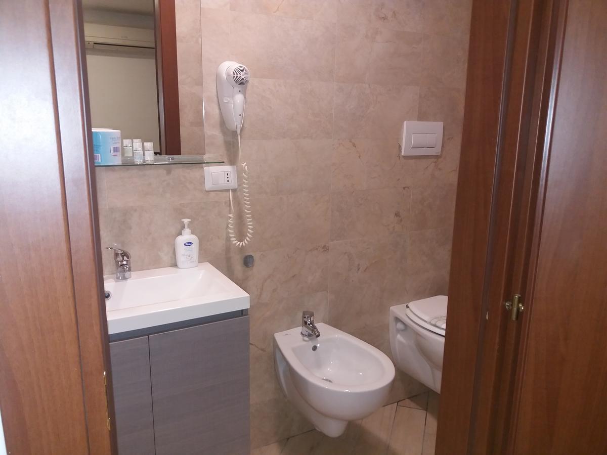 Hotel Il Castelletto Rom Exteriör bild