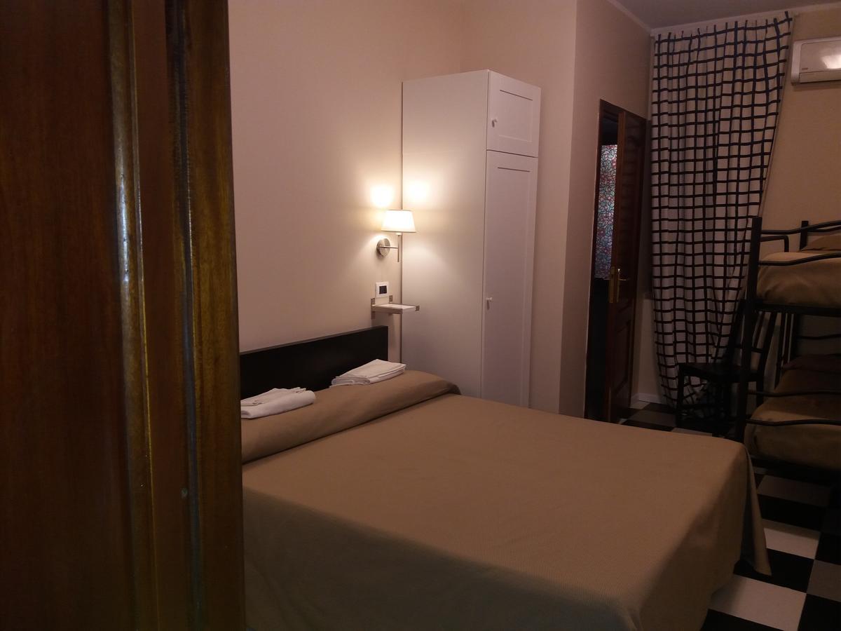 Hotel Il Castelletto Rom Exteriör bild