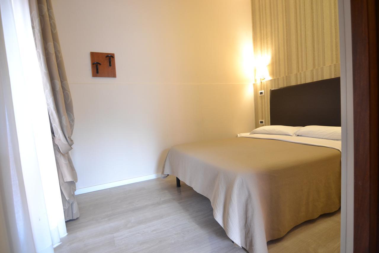 Hotel Il Castelletto Rom Exteriör bild